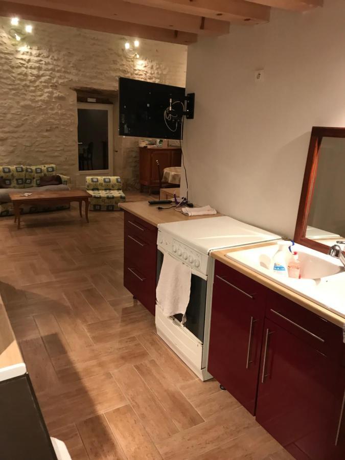 Le « Chai » Vous Gensac-la-Pallue Εξωτερικό φωτογραφία